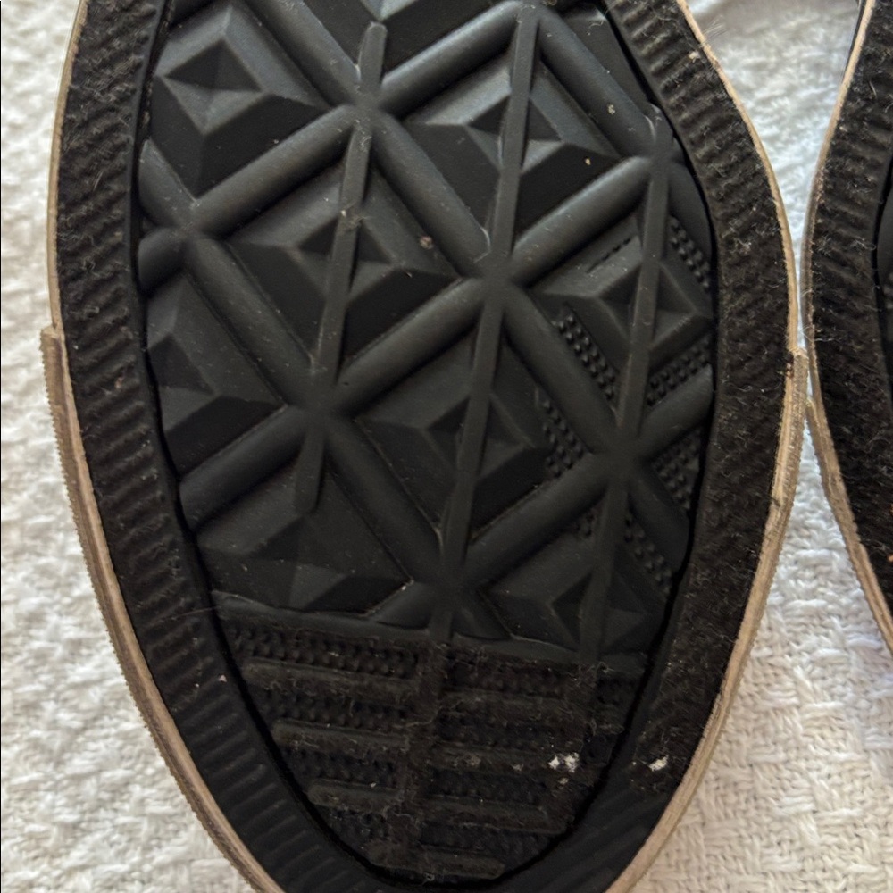 Converse All-Stars - Picture 5 of 8